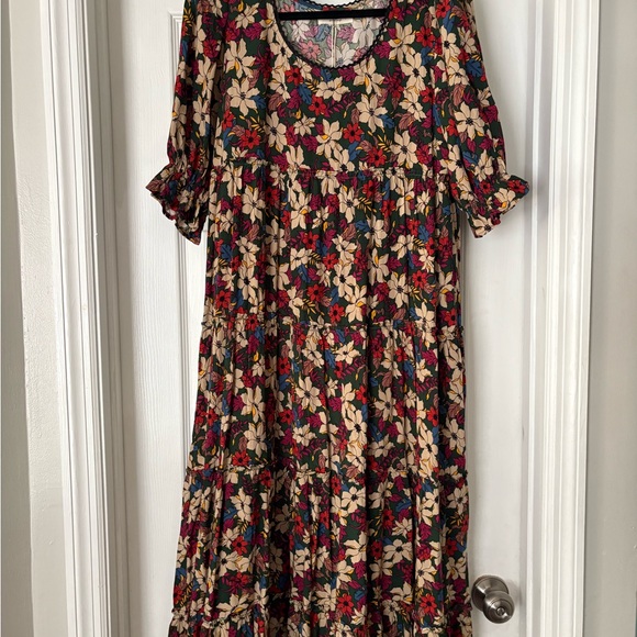 NATURAL LIFE Dresses & Skirts - NATURAL LIFE Multicolor Floral Midi Dress